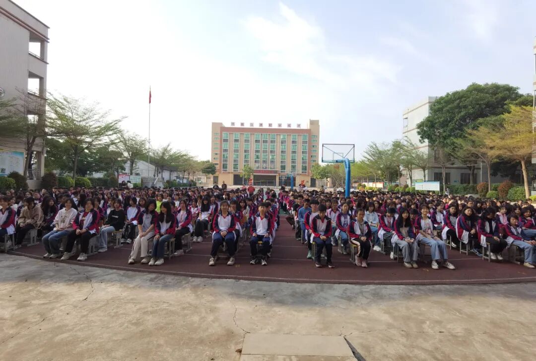 广东德韵律师事务所开展校园防欺凌法治宣传课